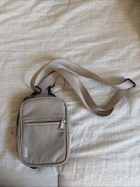 BRIXLEY Belt Bag with Front Zip